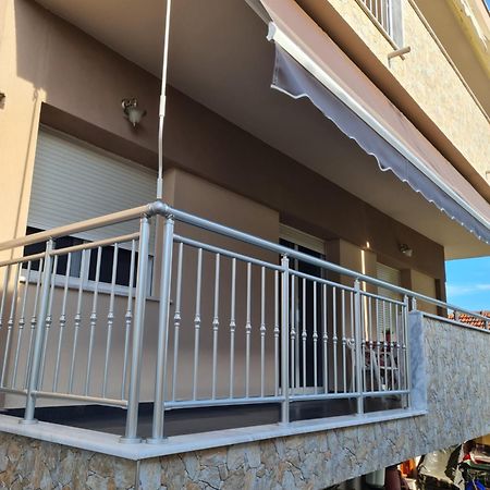 Dimitris Apartments Неа-Плайя Екстер'єр фото